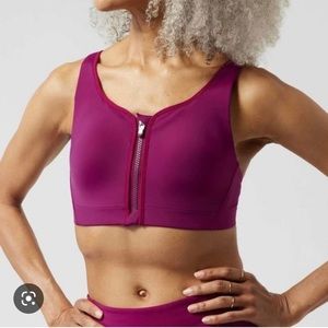 Athleta advanced zip front bra in 38C